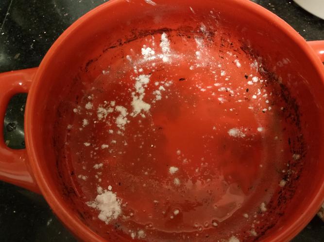 新砂锅防漏水?米汤煮煮堵砂眼!